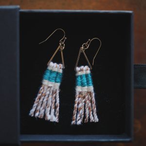 [ Cloud ] Cedar Arrow Earrings
